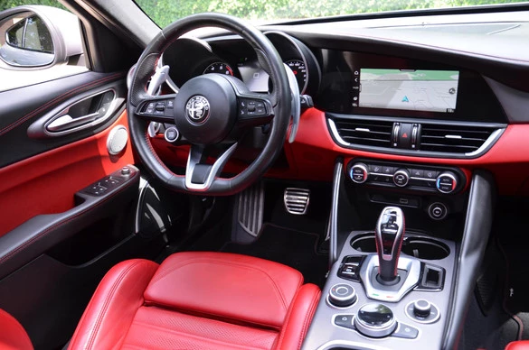 Alfa Romeo Giulia - Afbeelding 8 van 30