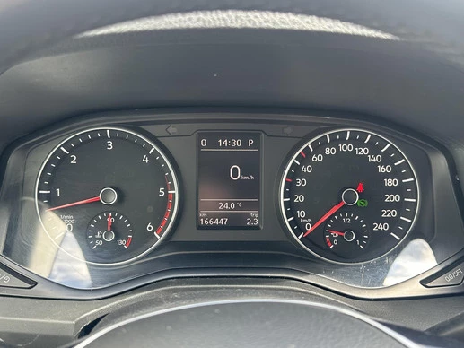 Volkswagen Amarok - Afbeelding 17 van 30
