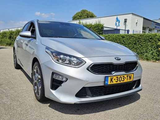 Kia Ceed - Afbeelding 1 van 26