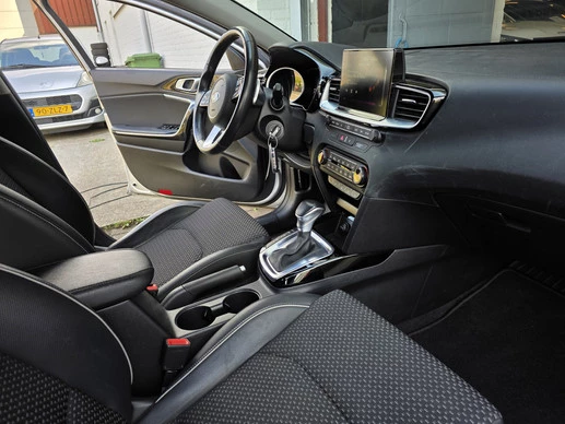 Kia Ceed - Afbeelding 3 van 26