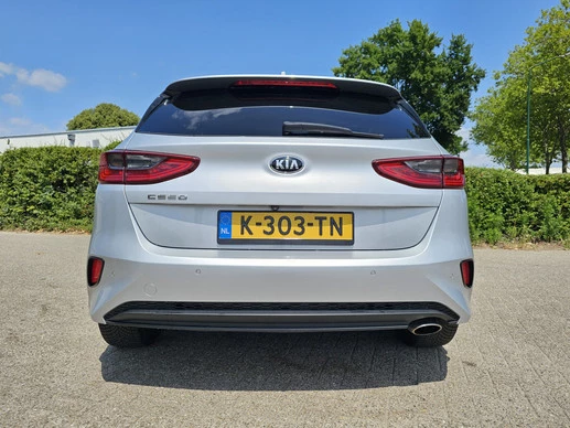 Kia Ceed - Afbeelding 10 van 26