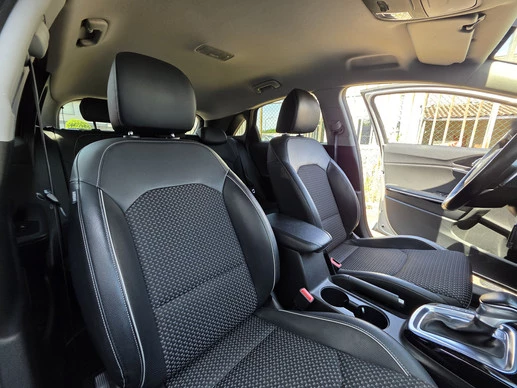 Kia Ceed - Afbeelding 14 van 26