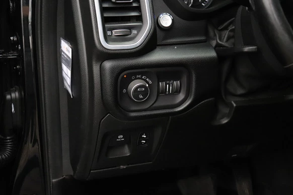 Dodge Ram 1500 - Afbeelding 23 van 30