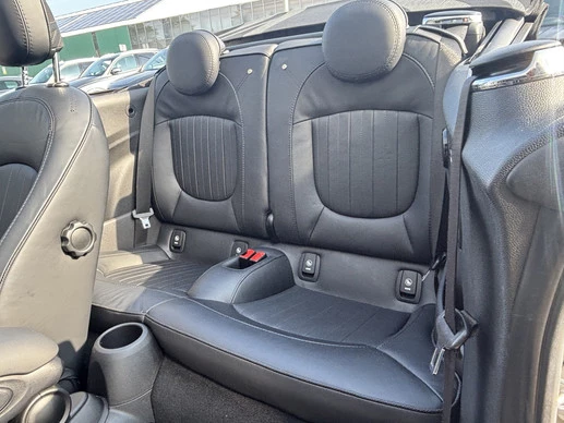 MINI Cooper S Cabrio - Afbeelding 19 van 30