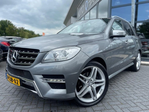 Mercedes-Benz M-Klasse - Afbeelding 1 van 30
