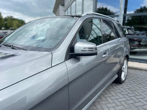 Mercedes-Benz M-Klasse - Afbeelding 16 van 30
