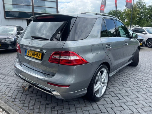 Mercedes-Benz M-Klasse - Afbeelding 25 van 30