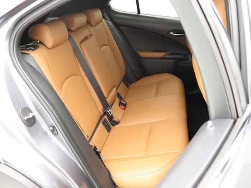 Lexus UX - Afbeelding 13 van 30
