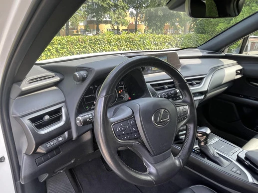Lexus UX - Afbeelding 6 van 30