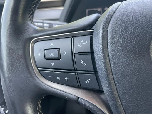 Lexus UX - Afbeelding 16 van 30