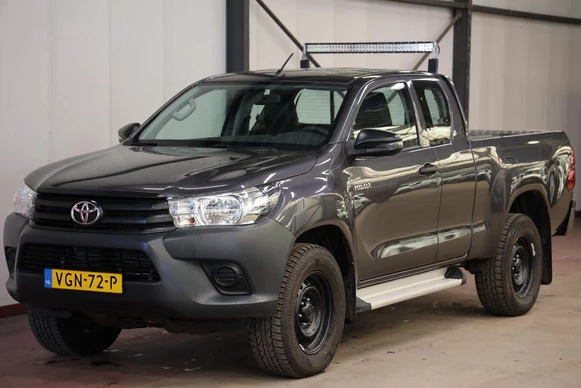 Toyota Hilux - Afbeelding 1 van 24
