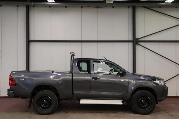 Toyota Hilux - Afbeelding 3 van 24