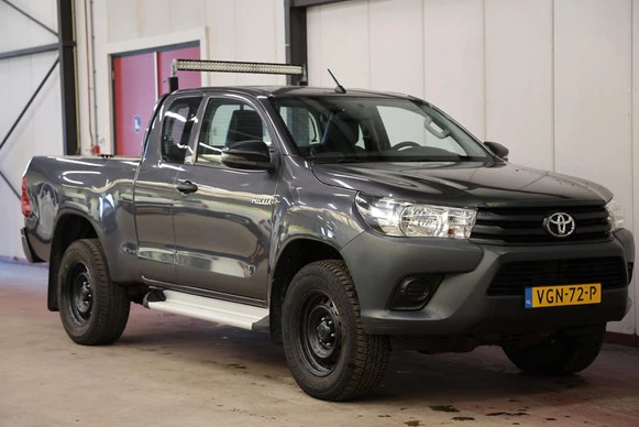 Toyota Hilux - Afbeelding 9 van 24