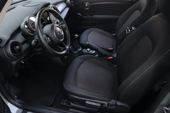MINI Cooper - Afbeelding 15 van 30