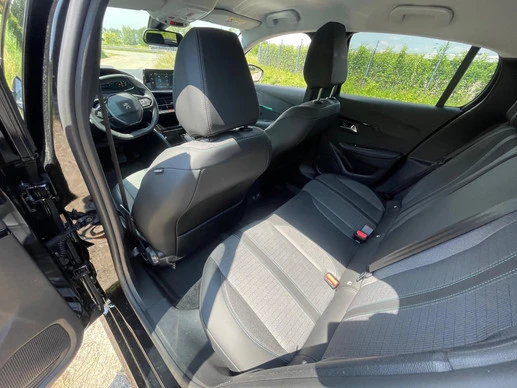 Peugeot e-208 - Afbeelding 13 van 30