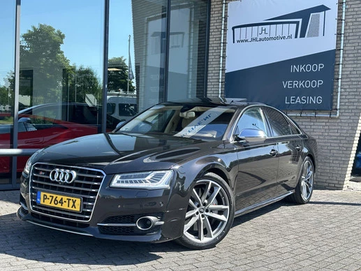 Audi S8 - Afbeelding 1 van 30