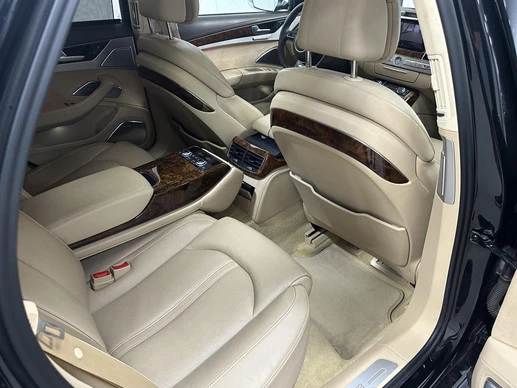 Audi S8 - Afbeelding 22 van 30