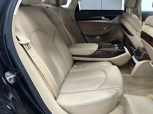 Audi S8 - Afbeelding 24 van 30