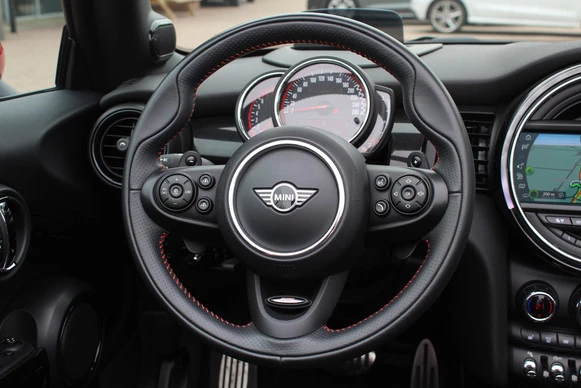 MINI Cooper Cabrio - Afbeelding 16 van 30
