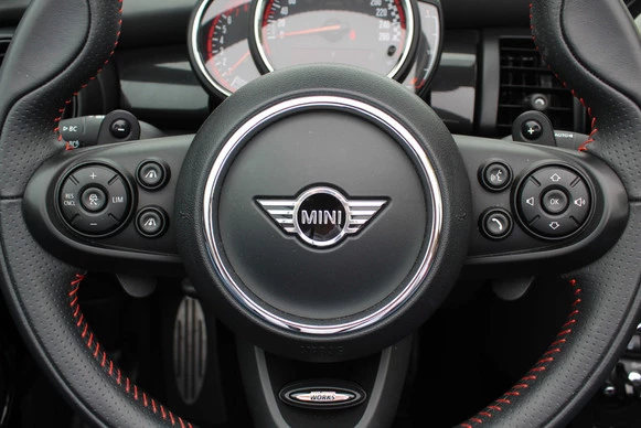 MINI Cooper Cabrio - Afbeelding 28 van 30