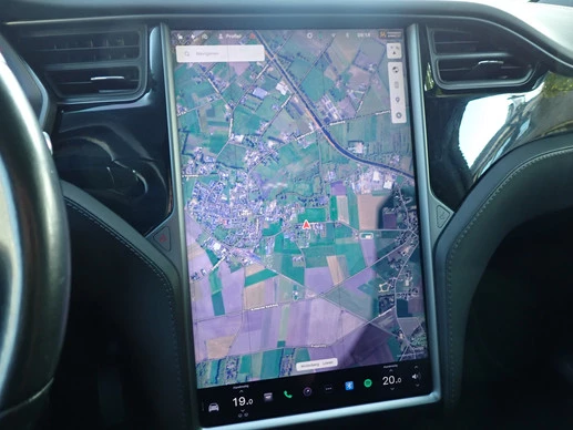 Tesla Model X - Afbeelding 15 van 30