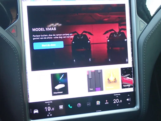 Tesla Model X - Afbeelding 23 van 30
