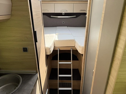 Knaus 640 MEG Van Ti Plus Platinum - Afbeelding 27 van 30