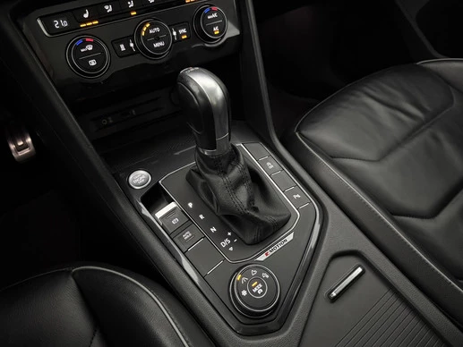 Volkswagen Tiguan - Afbeelding 18 van 30