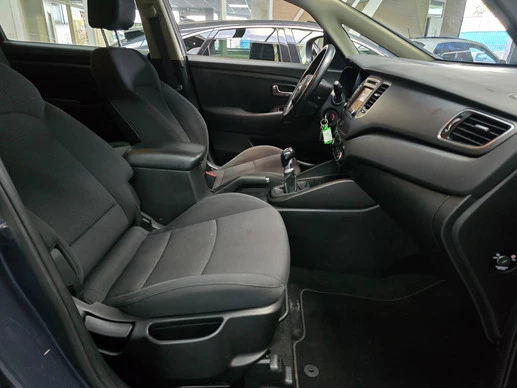 Kia Carens - Afbeelding 11 van 24