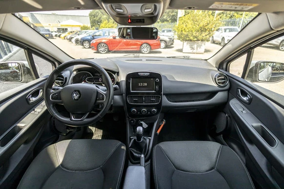 Renault Clio - Afbeelding 16 van 30