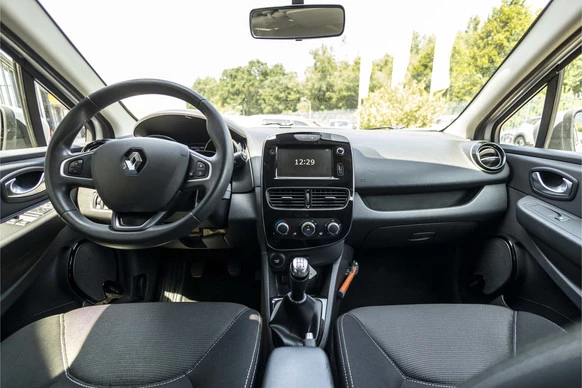 Renault Clio - Afbeelding 18 van 30