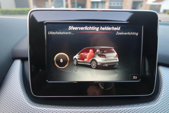 Mercedes-Benz B-Klasse - Afbeelding 18 van 30