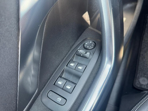 Peugeot 2008 - Afbeelding 18 van 28