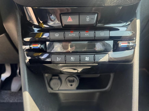 Peugeot 2008 - Afbeelding 26 van 28