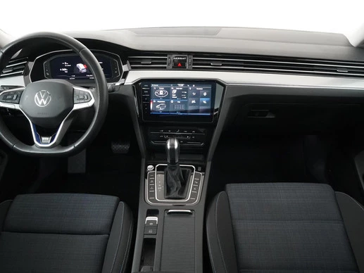 Volkswagen Passat - Afbeelding 6 van 30