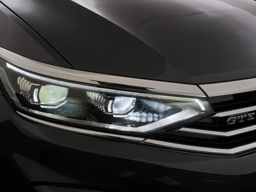 Volkswagen Passat - Afbeelding 19 van 30