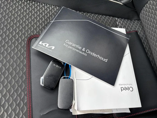 Kia XCeed - Afbeelding 28 van 30