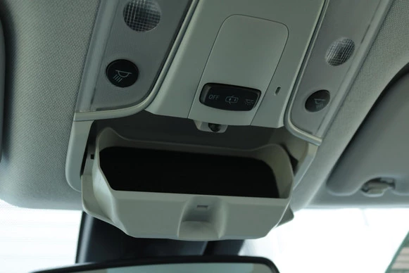 Toyota Prius - Afbeelding 18 van 30