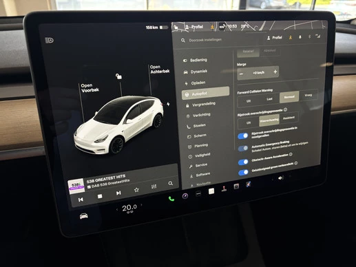 Tesla Model Y - Afbeelding 20 van 30