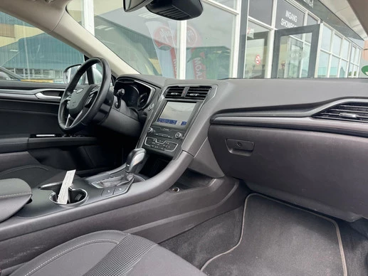 Ford Mondeo - Afbeelding 25 van 30