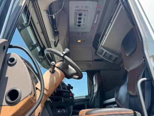 DAF XF480 - Afbeelding 16 van 18