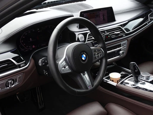 BMW 7 Serie - Afbeelding 17 van 30