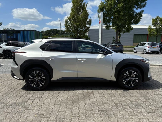 Toyota bZ4X - Afbeelding 10 van 30