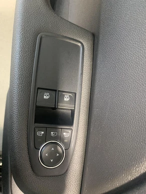 Renault Clio - Afbeelding 12 van 16