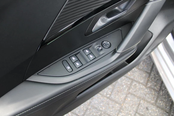 Peugeot e-208 - Afbeelding 8 van 30