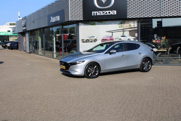 Mazda 3 - Afbeelding 1 van 30