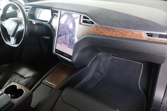 Tesla Model X - Afbeelding 2 van 30