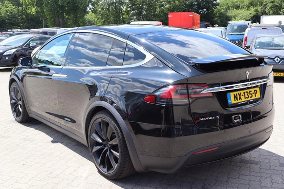 Tesla Model X - Afbeelding 8 van 30