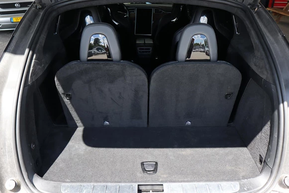 Tesla Model X - Afbeelding 16 van 30