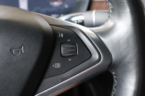 Tesla Model X - Afbeelding 23 van 30